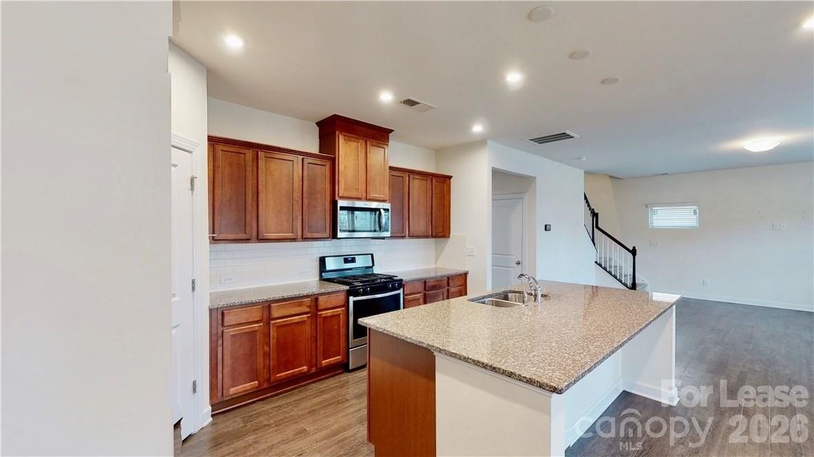 4500 Collingham Dr - Photo 7 of 37