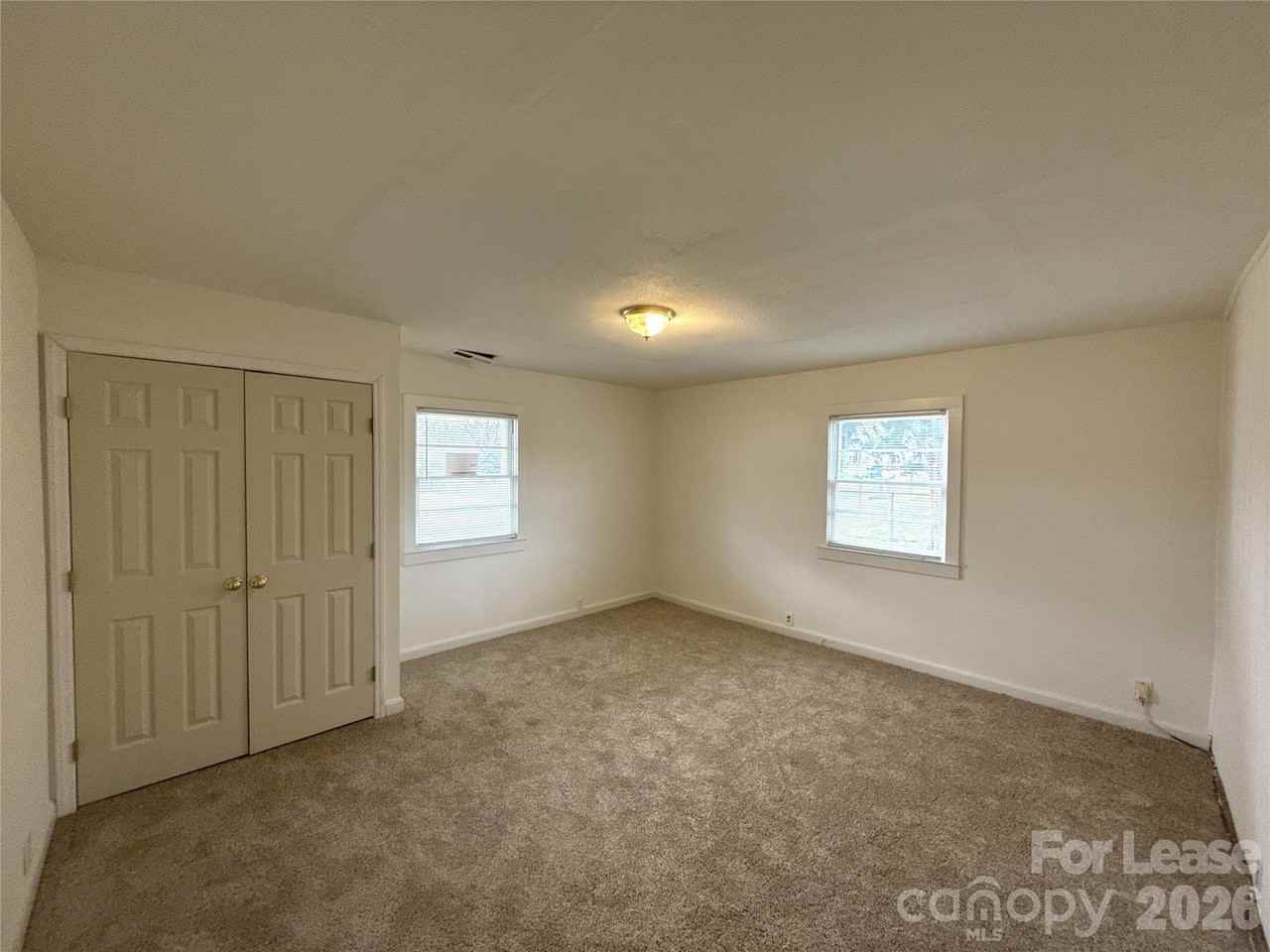 1903 Flint Ln - Photo 6 of 11