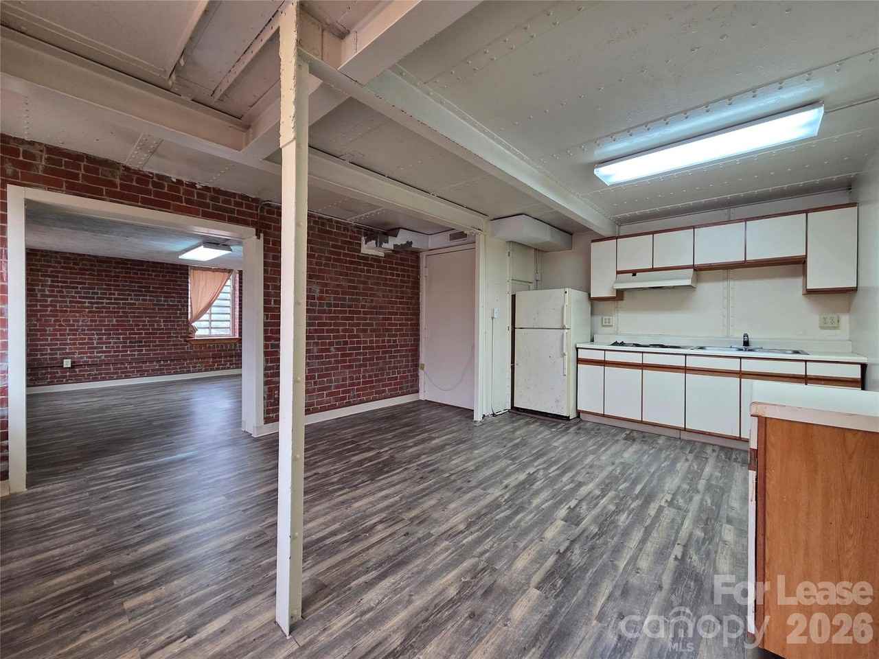 203 Liberty St W Ste 2w #2W - Photo 6 of 16