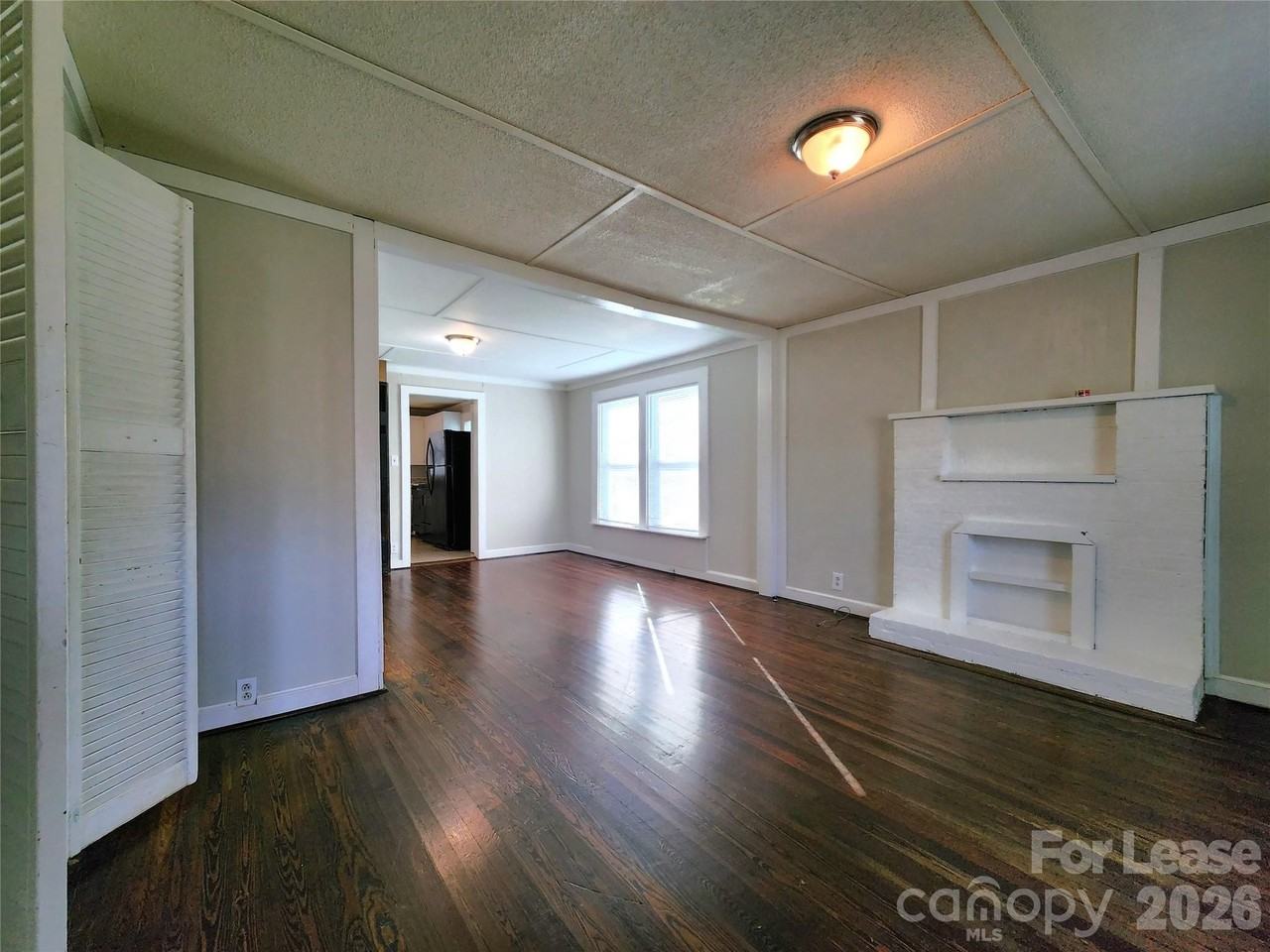 317 Westview St - Photo 2 of 26