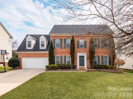 featured image of 15893 Wayland Dr
