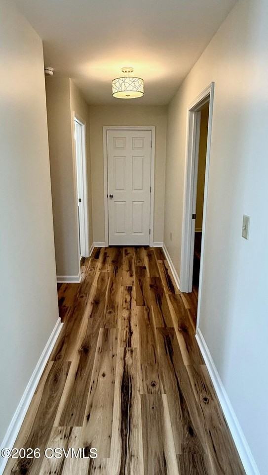 219 Birchtree Ln - Photo 7 of 19