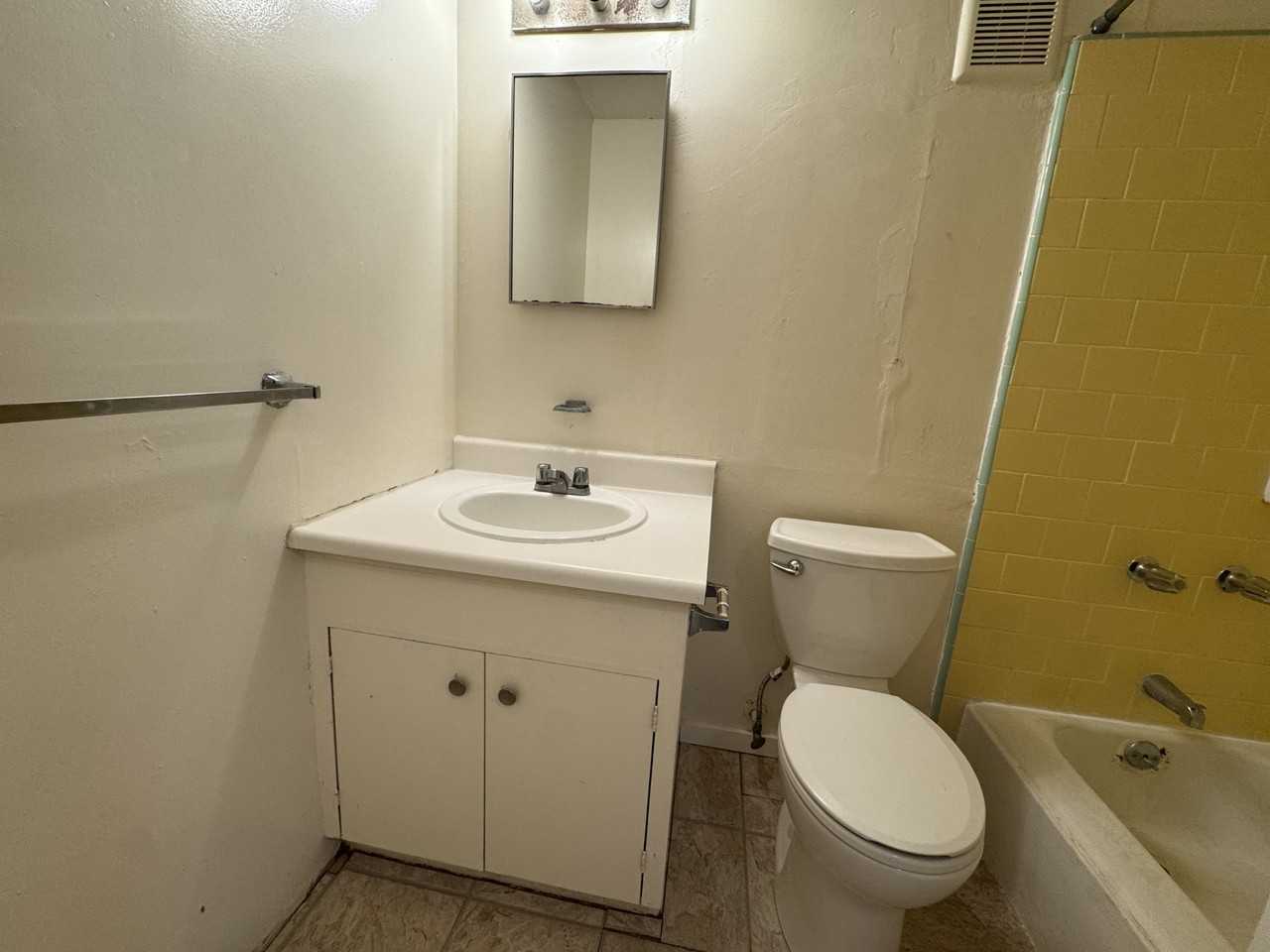 1508 Dominis Street - Photo 4 of 8