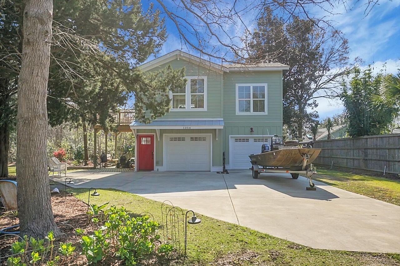 1354 Bluebird Dr - Photo 3 of 38