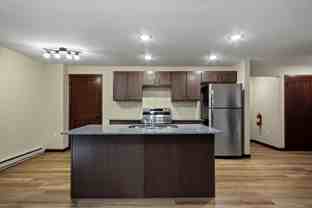 902 Menomonie St, Eau Claire, WI, USA - Photo 1 of 1