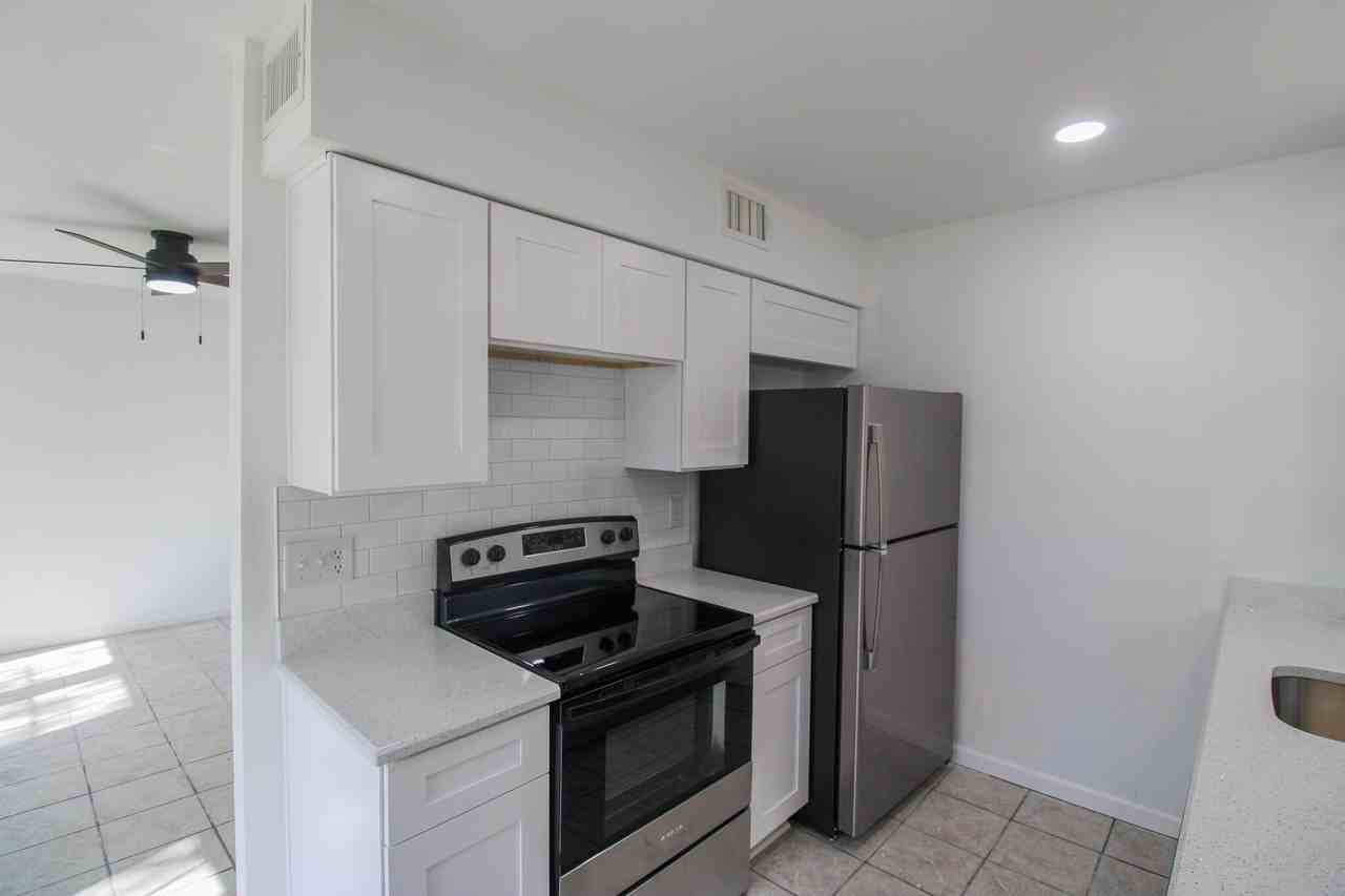 910 Sea Gull Dr Apt B #B - Photo 7 of 14
