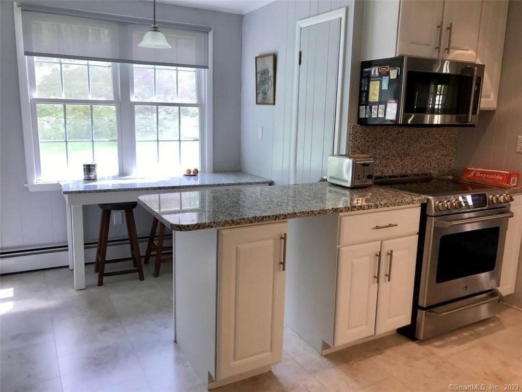 1 Hall Rd - Photo 4 of 15