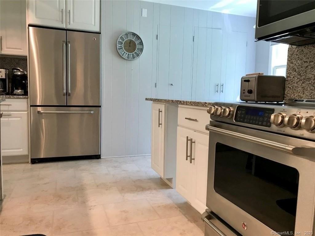 1 Hall Rd - Photo 6 of 15