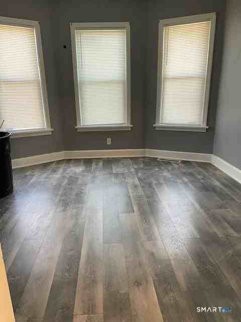 649 bridgeoort Avenue - Photo 3 of 6