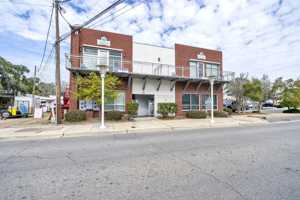 featured image of 154 Brooks St Se Unit 101 #101