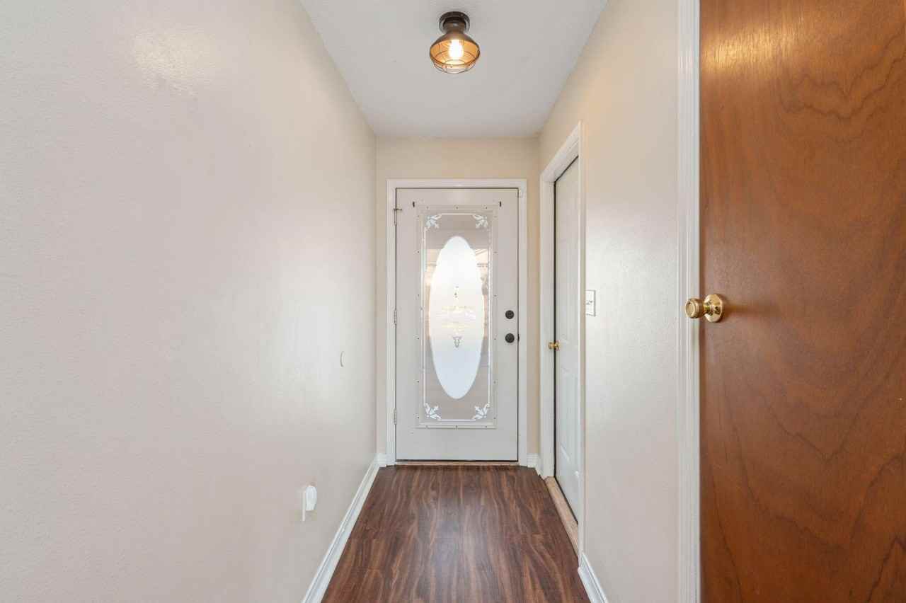 423 Northview Ln - Photo 4 of 29