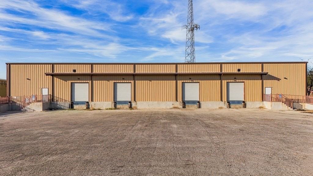 367 Bullis - Photo 3 of 11