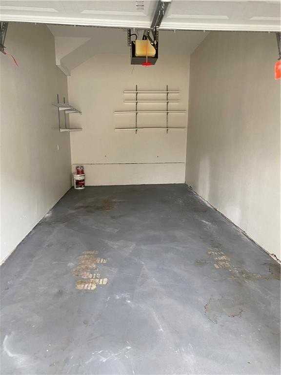 505 Spartan Dr - Photo 4 of 17