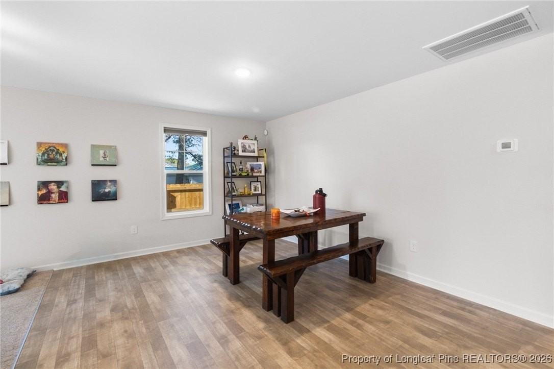 302 Post Ave - Photo 4 of 17