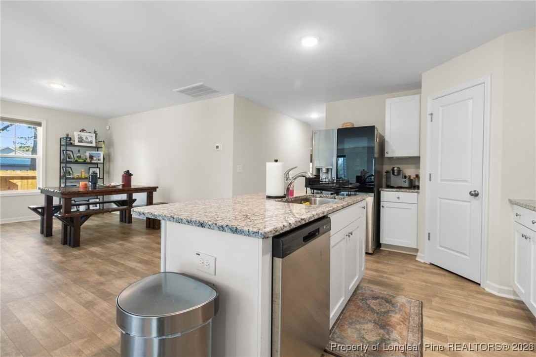 302 Post Ave - Photo 7 of 17