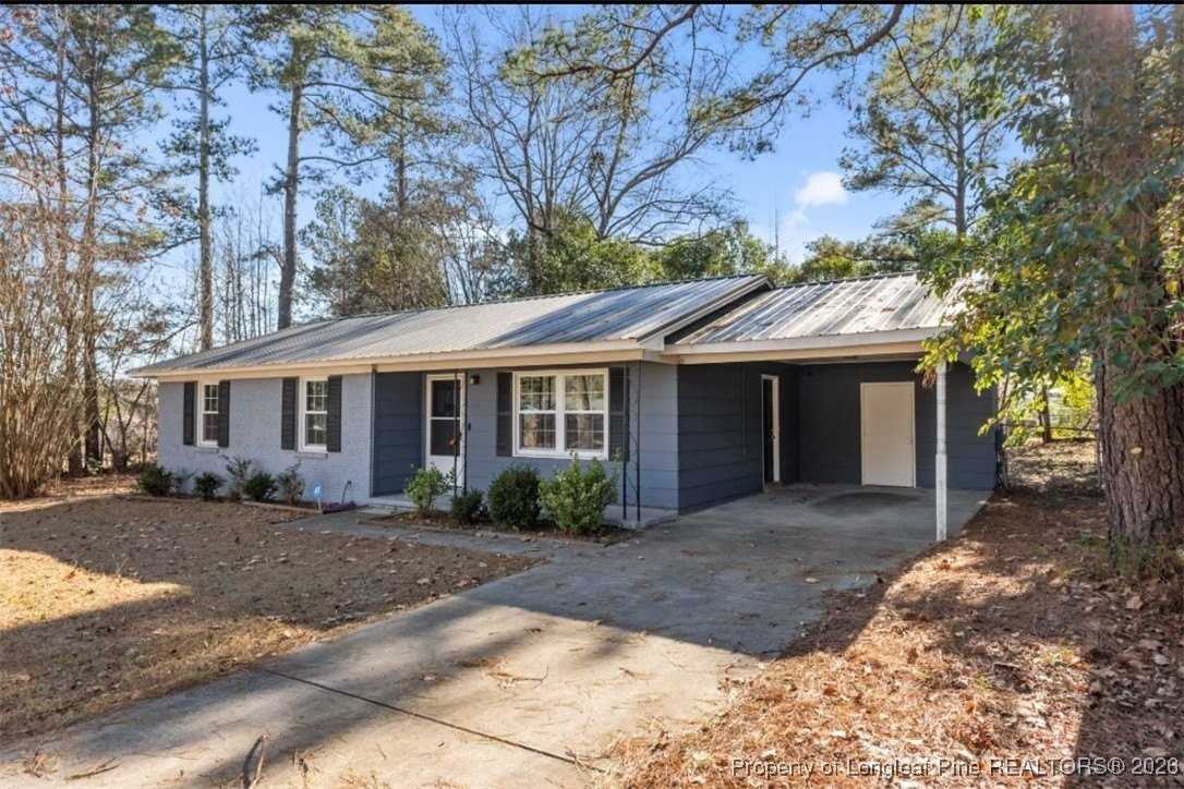 216 Treadway Ct - Photo 2 of 27