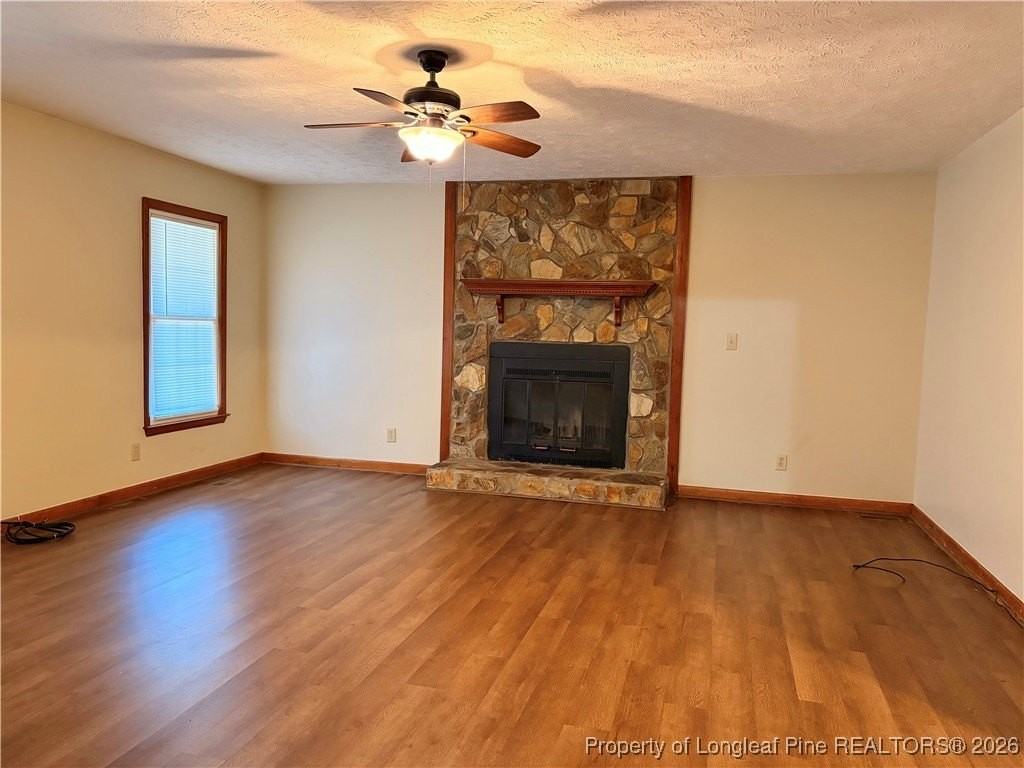 7098 Calamar Dr - Photo 3 of 25