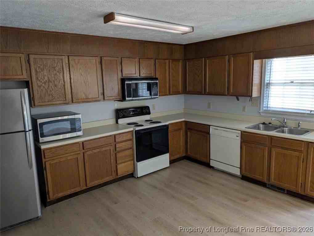 4846 Pinedale Blvd - Photo 6 of 15