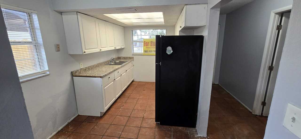 4804B 18th St W #4804B - Photo 3 of 20