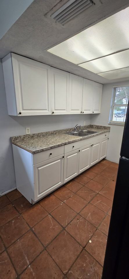 4804B 18th St W #4804B - Photo 5 of 20