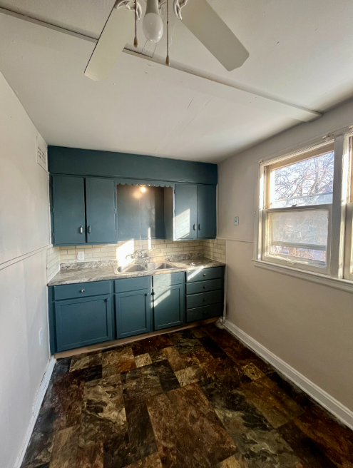 4727 N Hopkins St #A - Photo 2 of 9