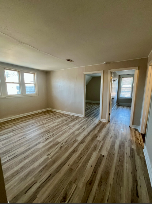 4727 N Hopkins St #A - Photo 4 of 9