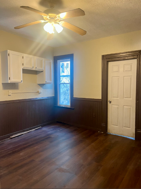 1347 N 32nd St #1 - Photo 5 of 12