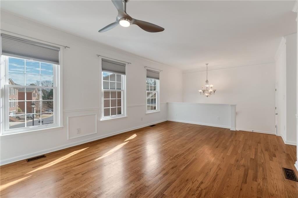 1649 Emory Place Dr Ne - Photo 2 of 15