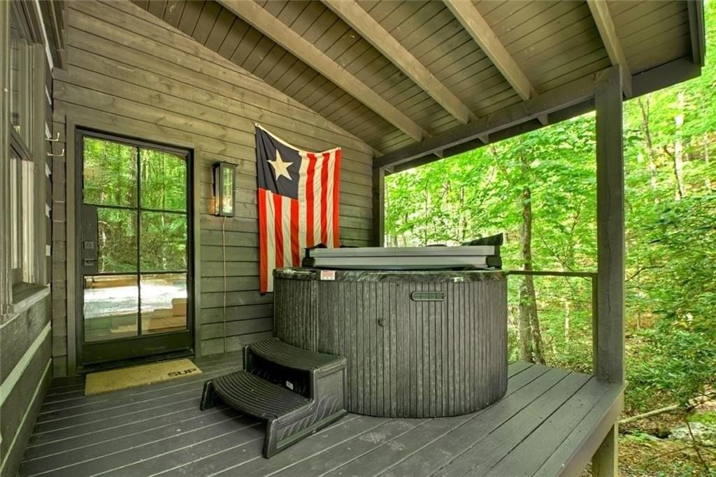 545 Chestnut Rdg - Photo 6 of 34