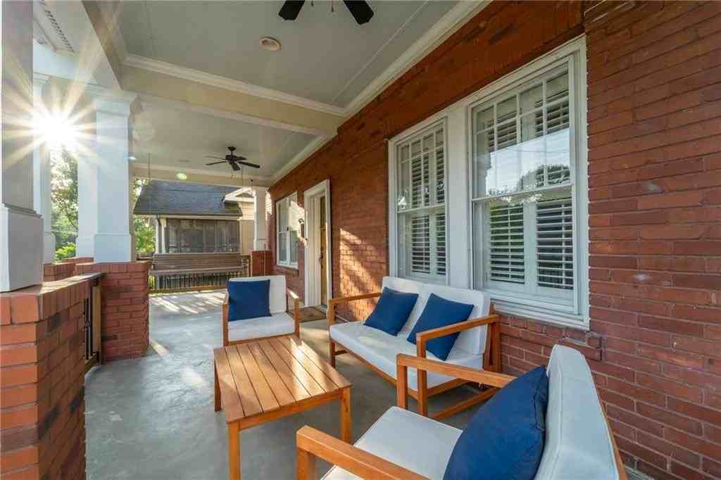 781 Greenwood Ave Ne - Photo 3 of 50