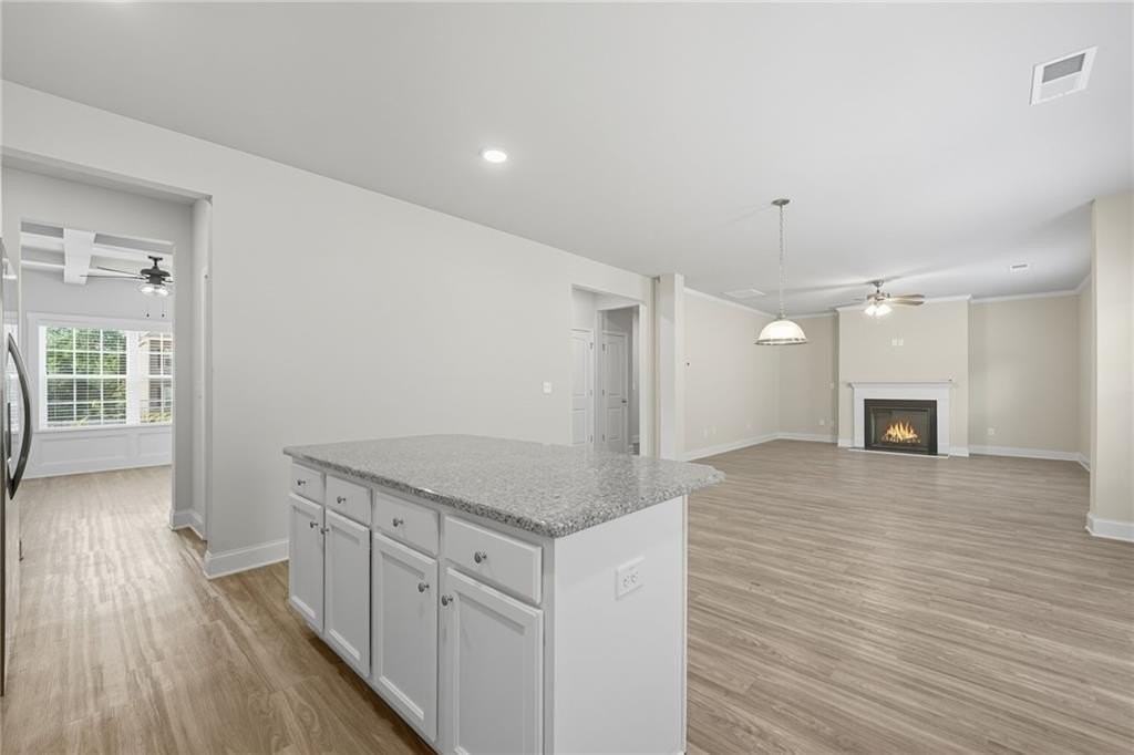 33 N Village Cir - Photo 7 of 48