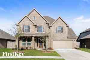 featured image of 723 Chestnut Cove Ln