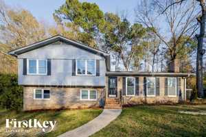 featured image of 2067 Longmeadow Ln