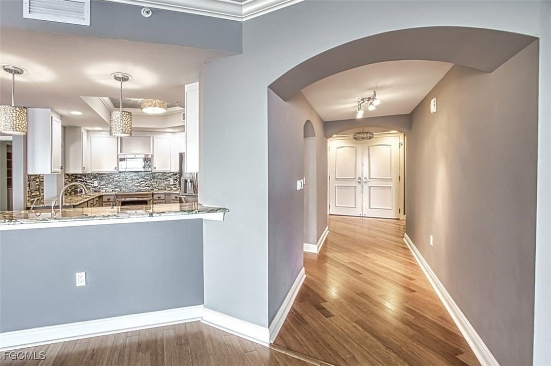 2104 W 1st St #1004 - Photo 6 of 42