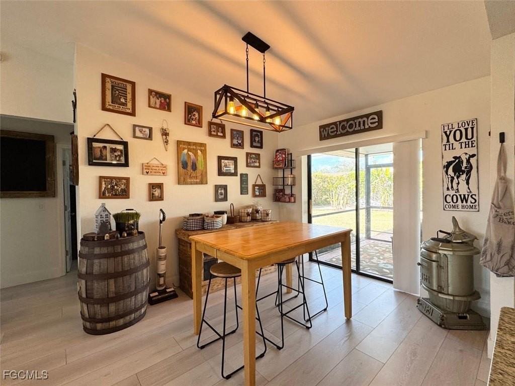 2013 Ne 4th Ter - Photo 4 of 15