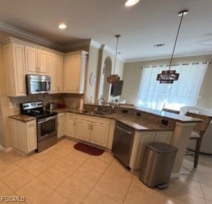 10700 Cetrella Dr - Photo 2 of 24