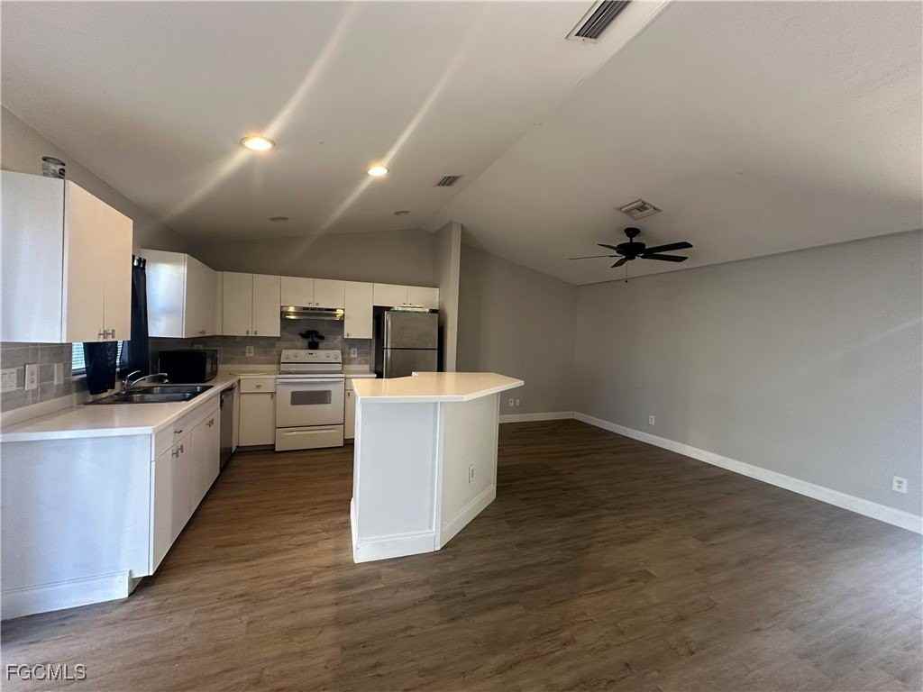 2438 Joe Ave S Unit 2438 #2438 - Photo 7 of 18