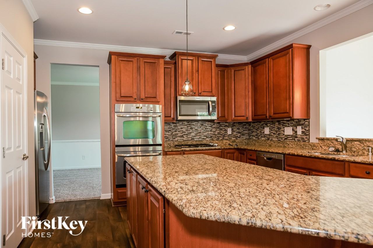 3982 Harmattan Dr - Photo 6 of 15