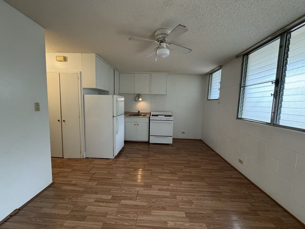 1508 Dominis St #201 - Photo 2 of 9