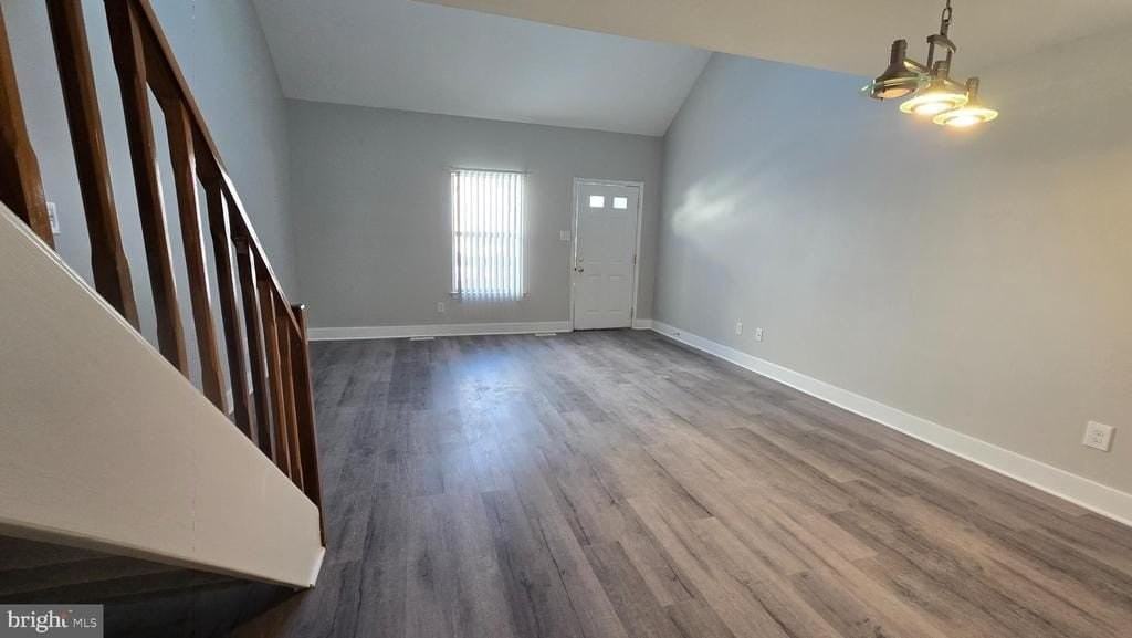 411 PARK PLACE DR DRIVE - Photo 4 of 9