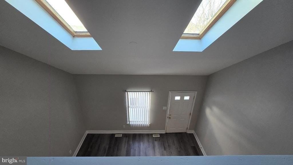 411 PARK PLACE DR DRIVE - Photo 5 of 9