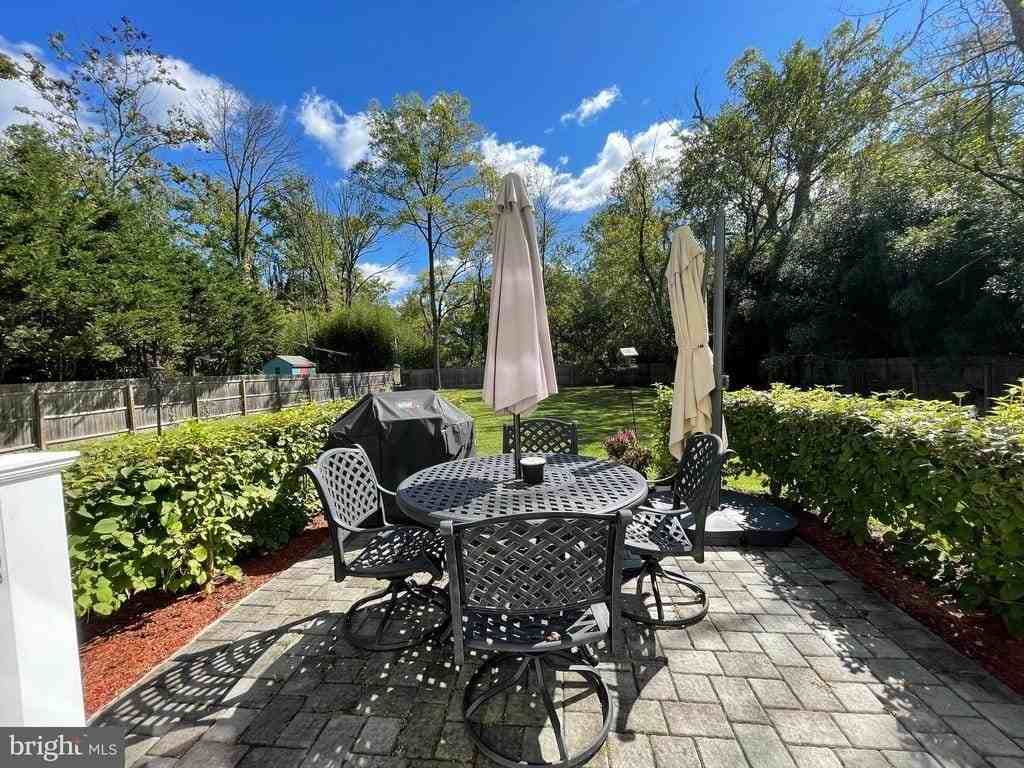 259 Mount Lucas Rd - Photo 6 of 50