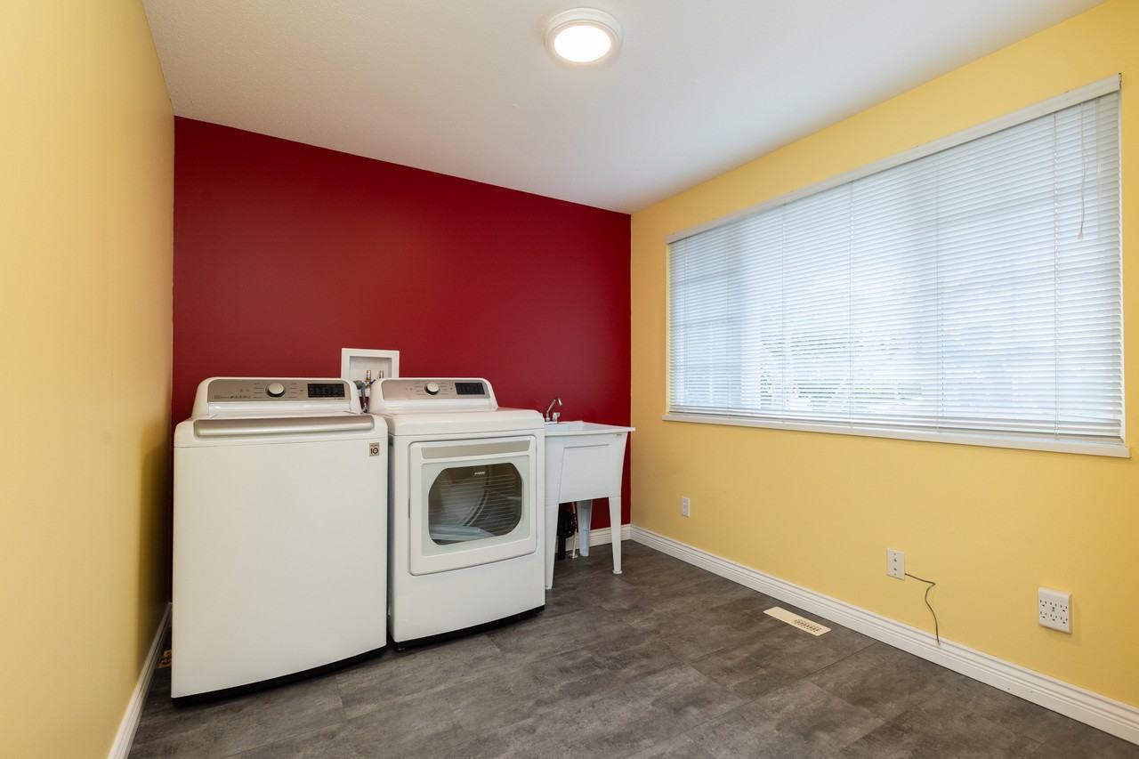 4658 223a St #1 - Photo 6 of 43