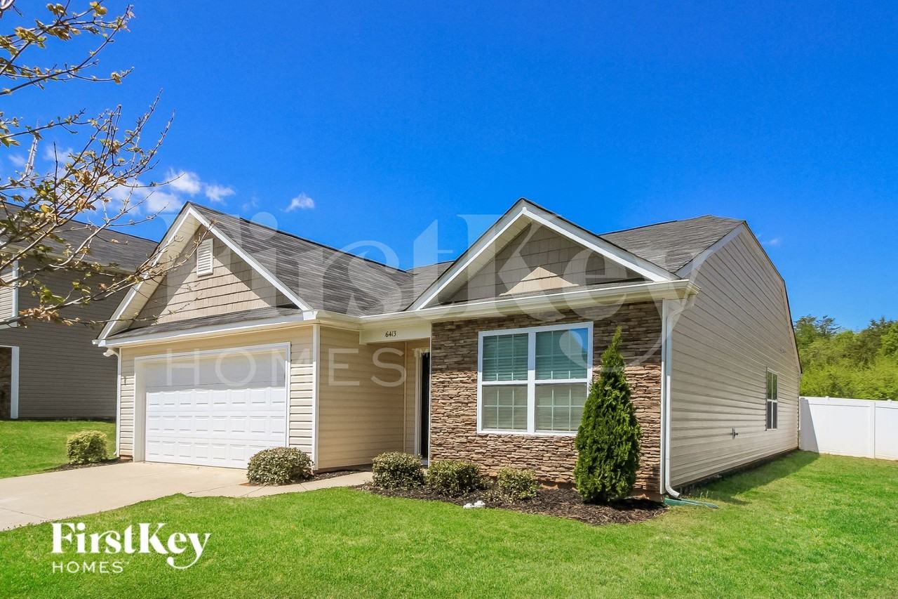 6413 Bentbrush St - Photo 2 of 15