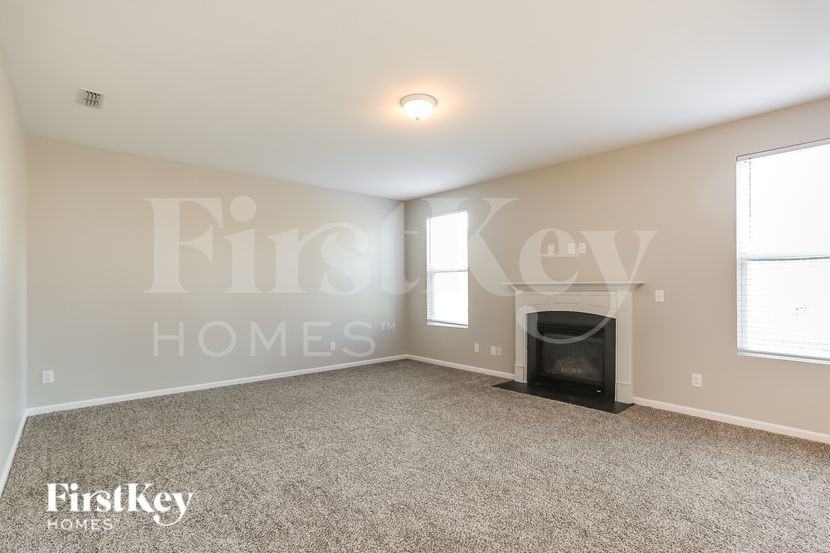 2160 Scarlet Sage Dr - Photo 2 of 15