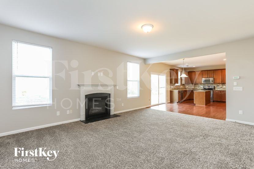 2160 Scarlet Sage Dr - Photo 3 of 15