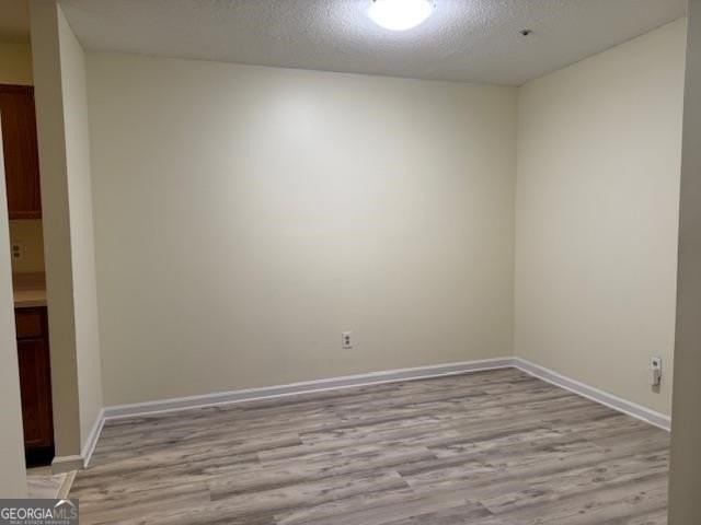 708 Ridge Creek Dr - Photo 3 of 9