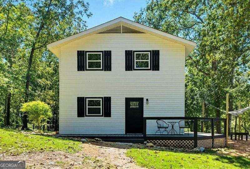 96 Collins Rd Ne - Photo 3 of 50