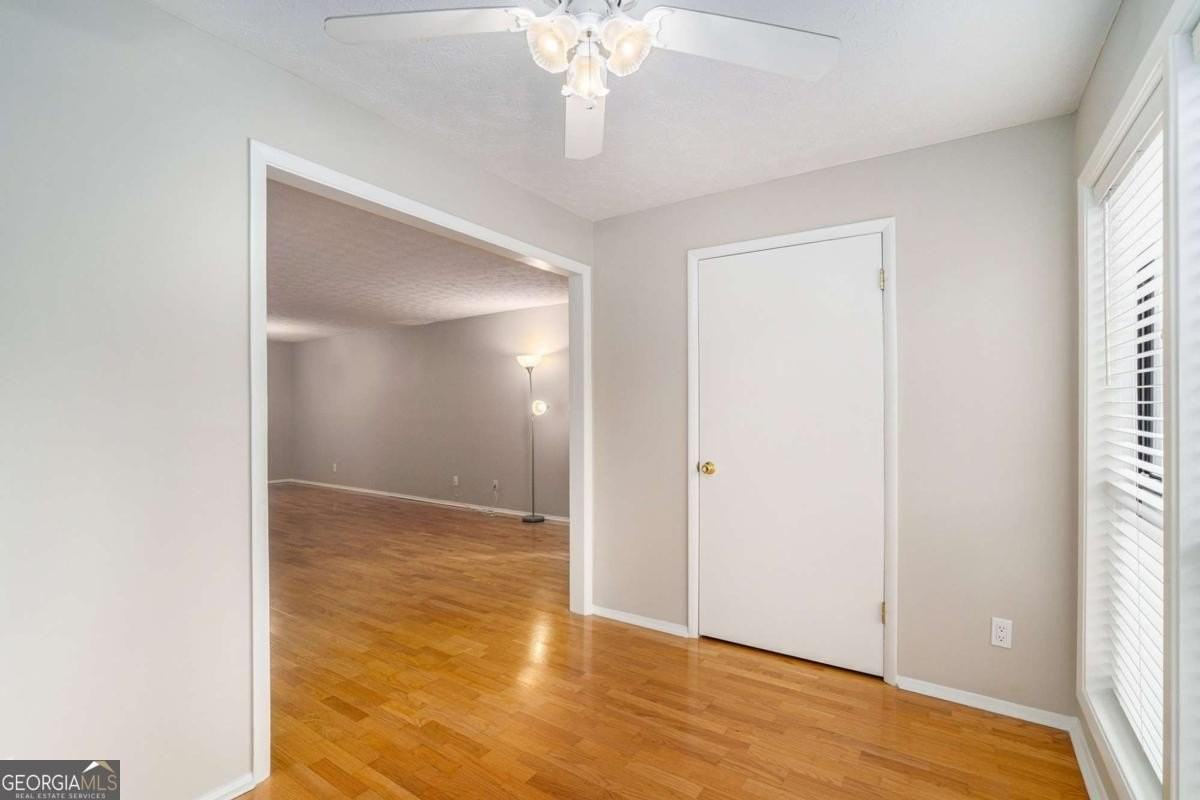 1115 Summit North Dr Ne Unit 1115 #1115 - Photo 4 of 34