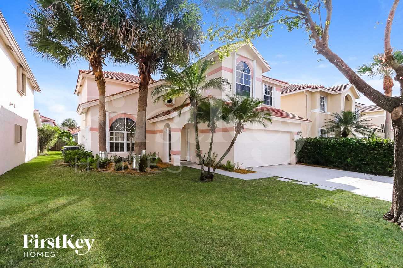 7634 Trenton Dr - Photo 2 of 15